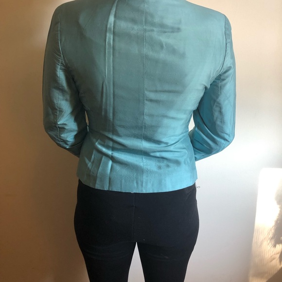 Baby blue Ann Taylor blazer - Picture 4 of 5